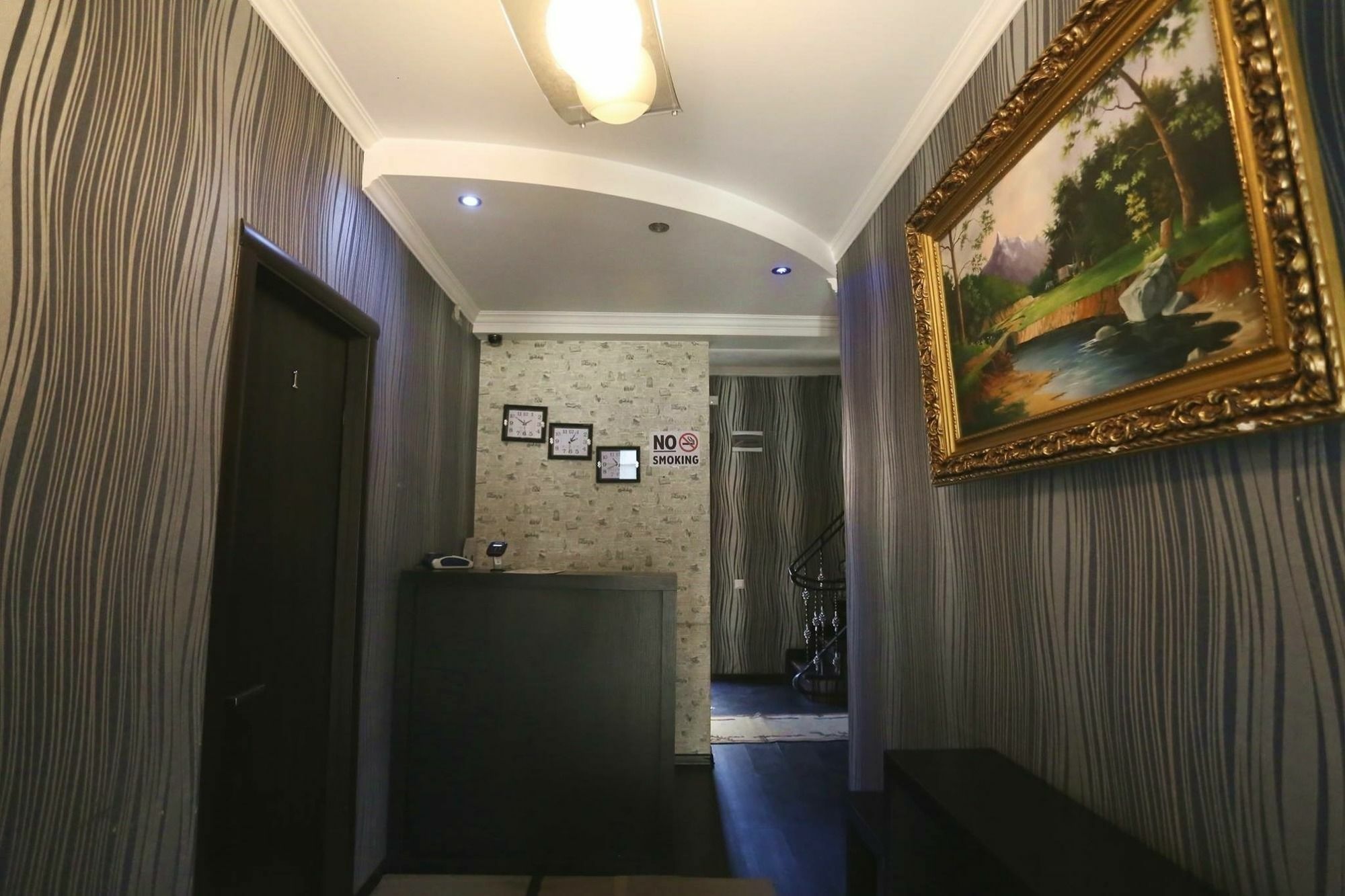Hotel Cristal Palace Tbilisi Bagian luar foto